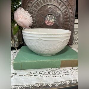 Gibson Elite Organic white ceramic cereal soup bowl French Country cottage decor